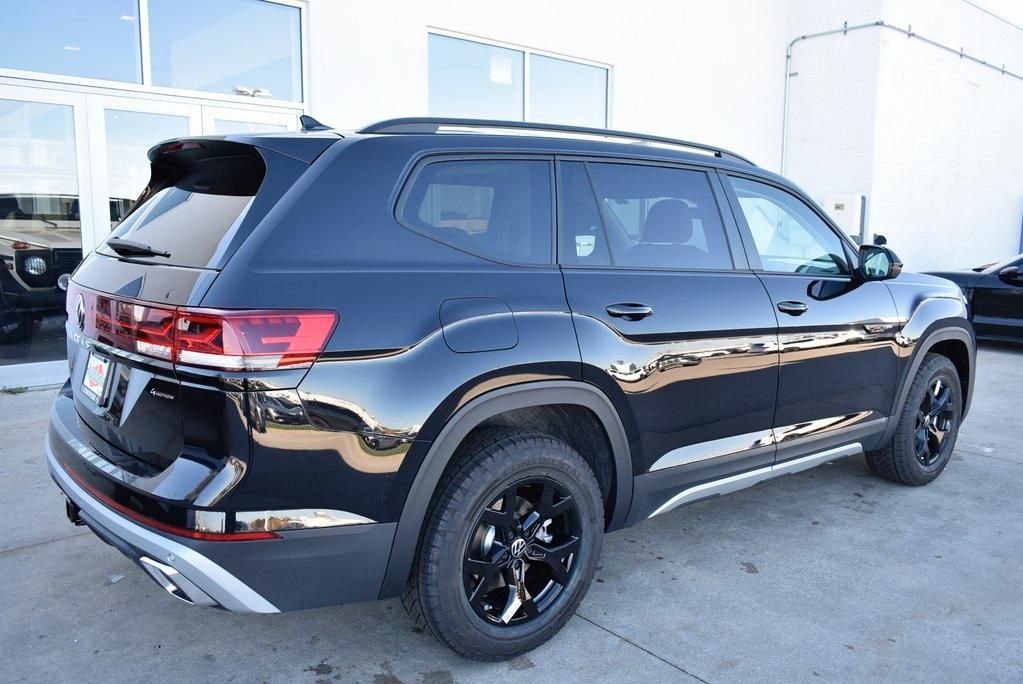 new 2025 Volkswagen Atlas car, priced at $45,109