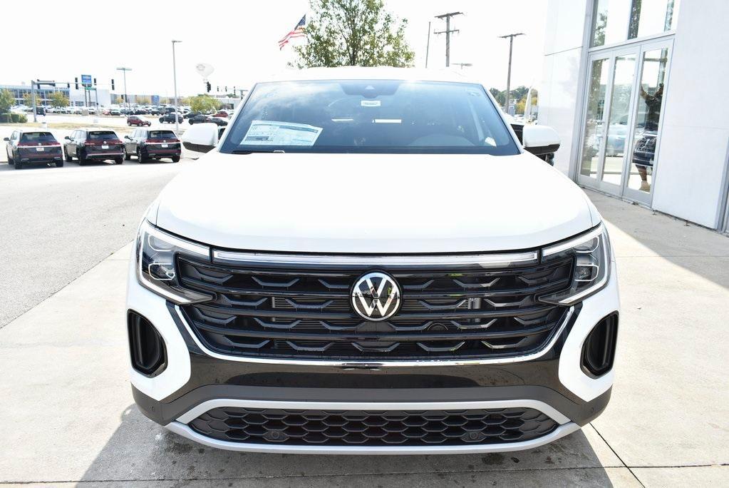 new 2024 Volkswagen Atlas Cross Sport car, priced at $39,077