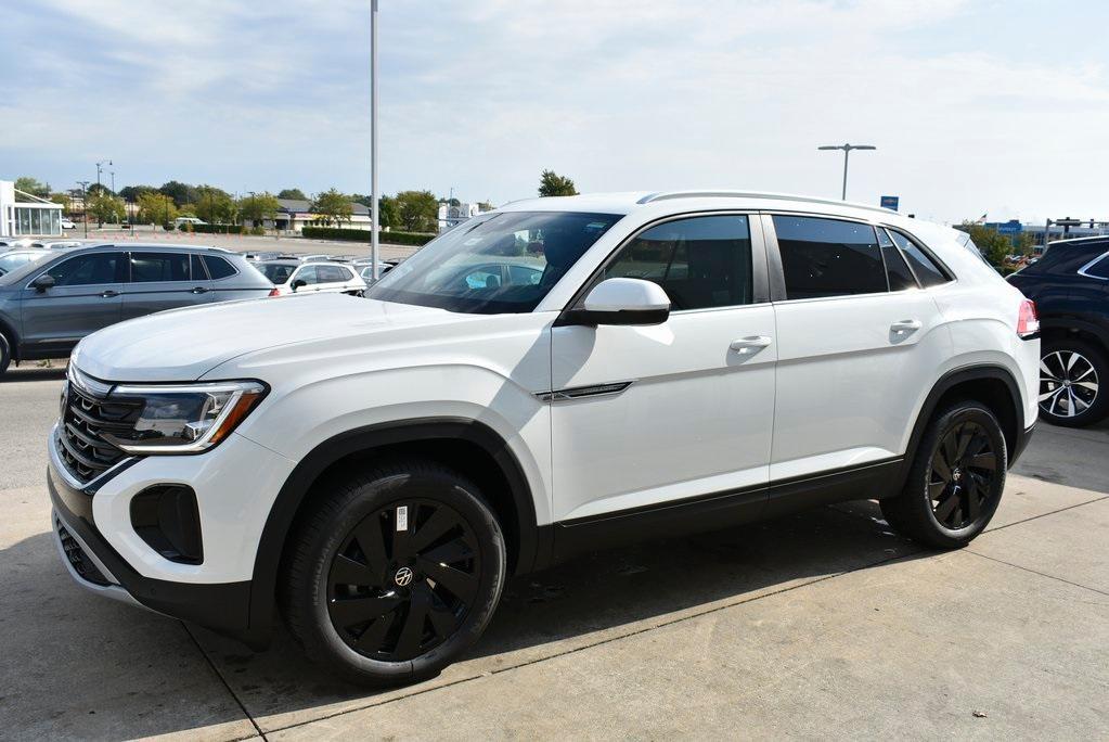 new 2024 Volkswagen Atlas Cross Sport car, priced at $39,077