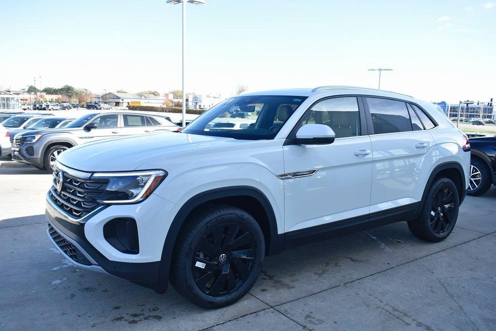 new 2025 Volkswagen Atlas Cross Sport car, priced at $45,308