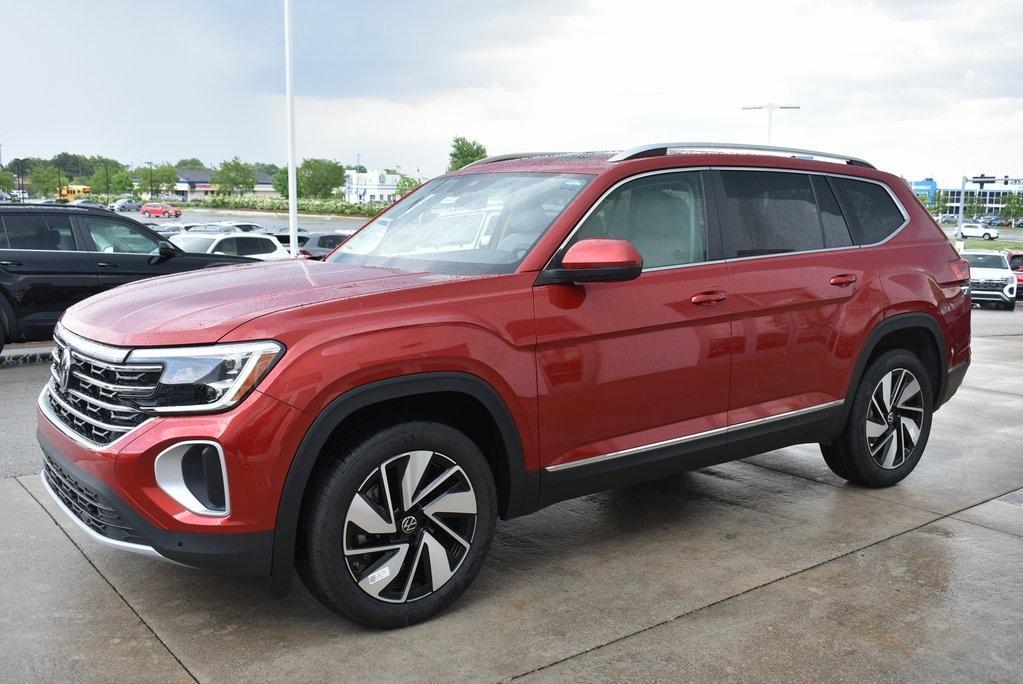 new 2024 Volkswagen Atlas car, priced at $47,638