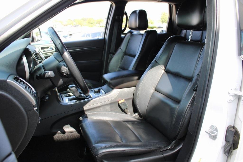 used 2021 Jeep Grand Cherokee car, priced at $26,934