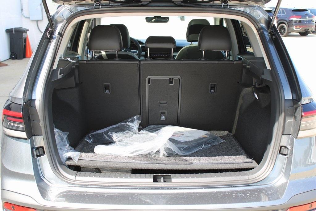 new 2025 Volkswagen Taos car, priced at $30,908