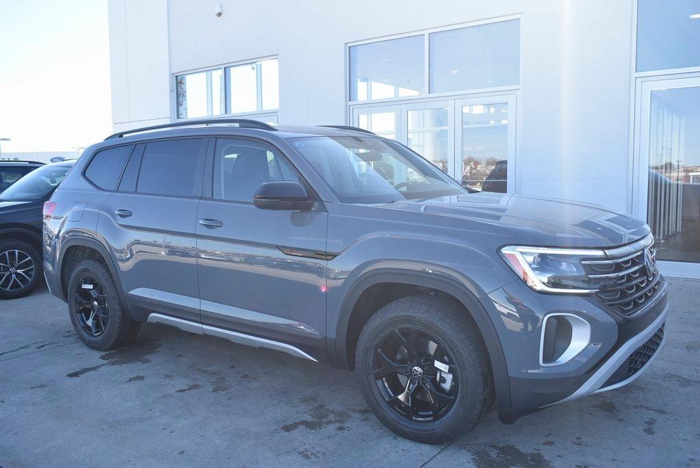 new 2025 Volkswagen Atlas car, priced at $45,546