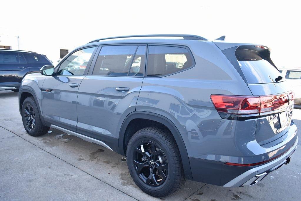 new 2025 Volkswagen Atlas car, priced at $45,546