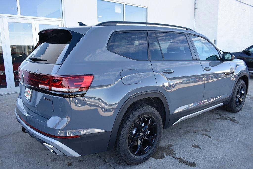 new 2025 Volkswagen Atlas car, priced at $45,546