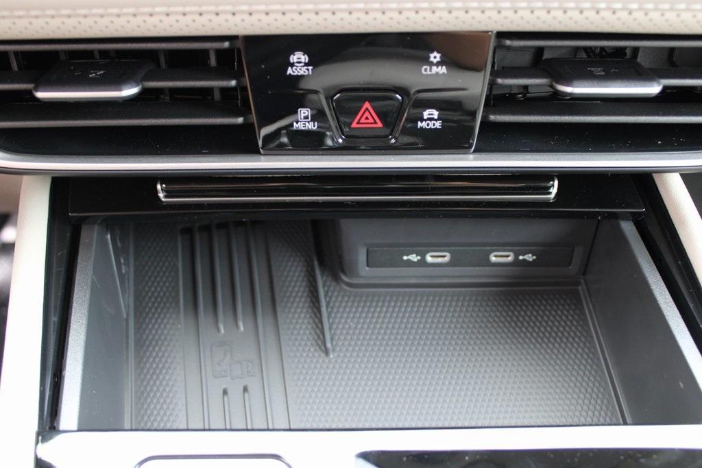new 2026 Volkswagen Atlas car, priced at $45,771