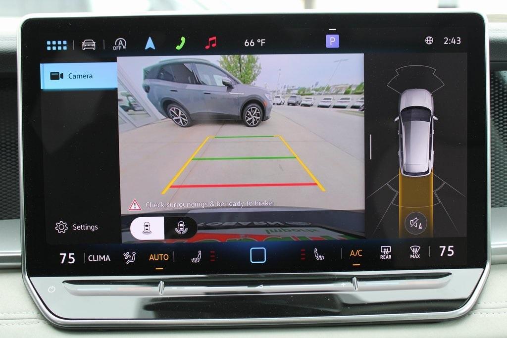 new 2025 Volkswagen Tiguan car, priced at $37,121