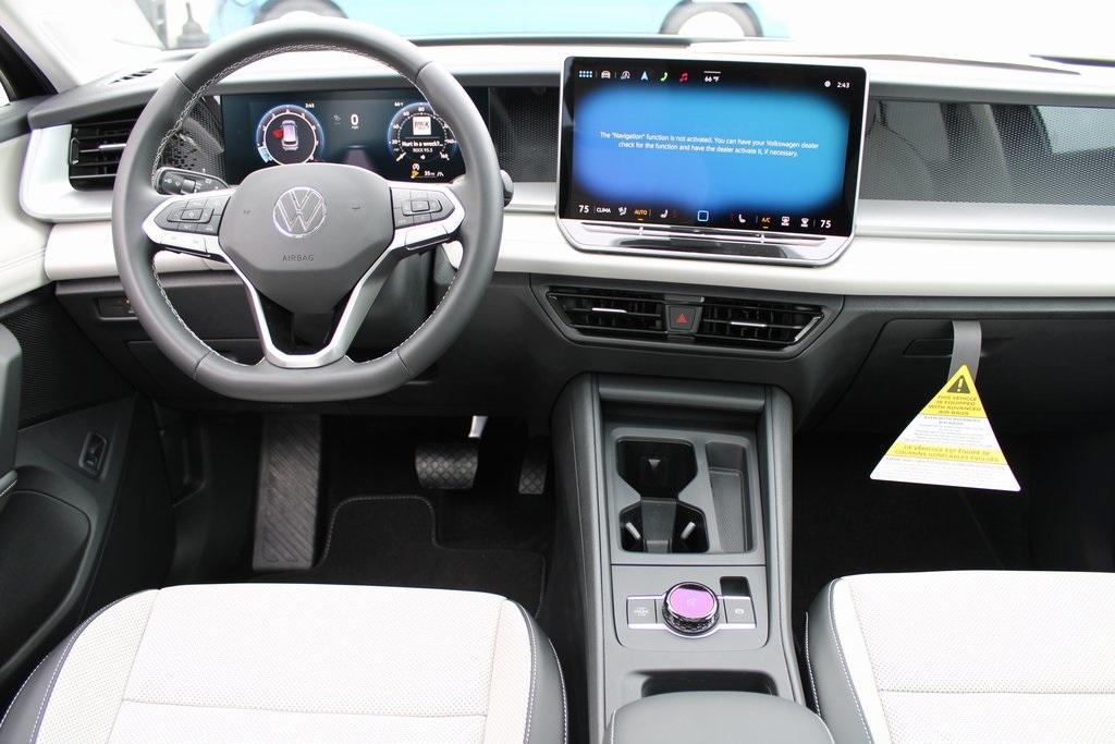 new 2025 Volkswagen Tiguan car, priced at $37,121
