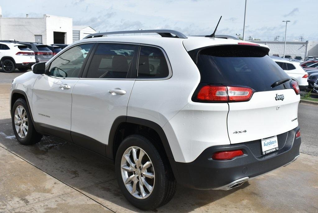 used 2015 Jeep Cherokee car, priced at $16,439