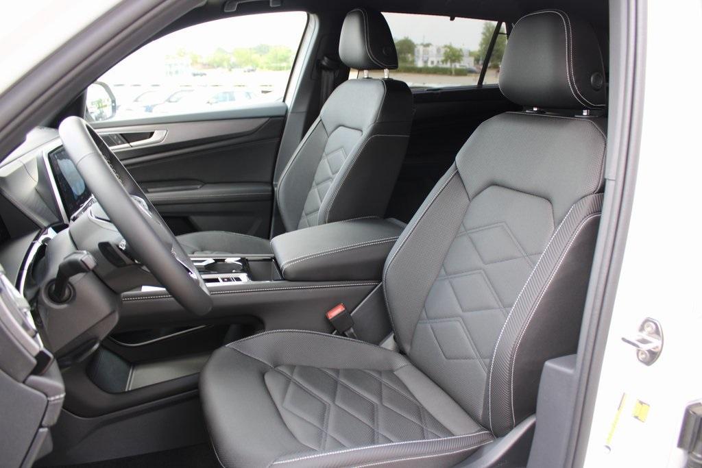 new 2025 Volkswagen Atlas Cross Sport car, priced at $42,244