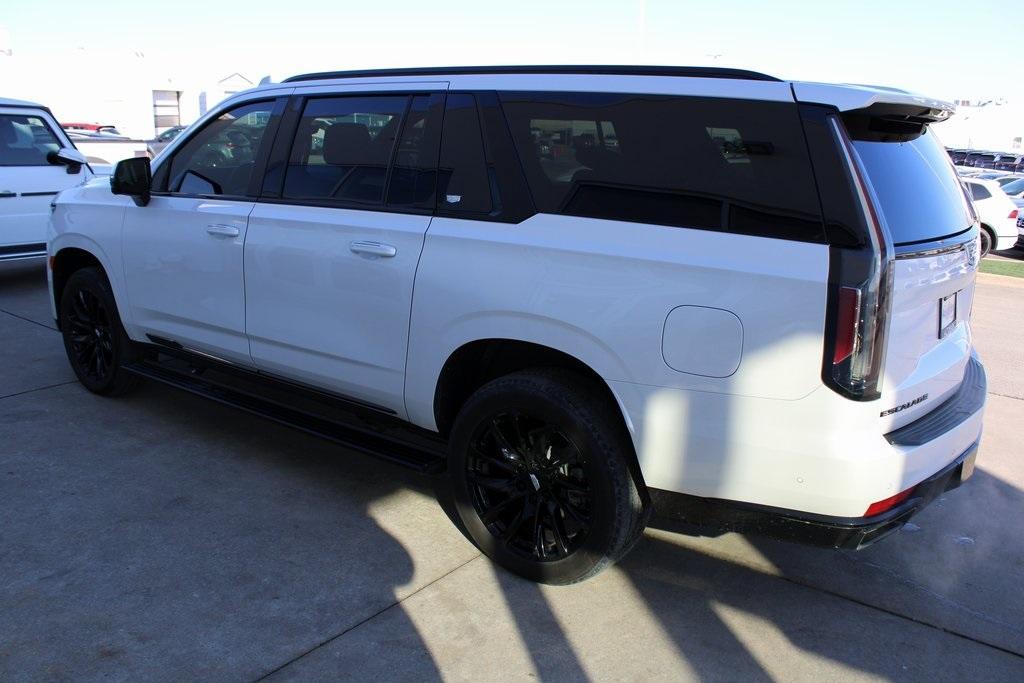 used 2023 Cadillac Escalade ESV car, priced at $87,488