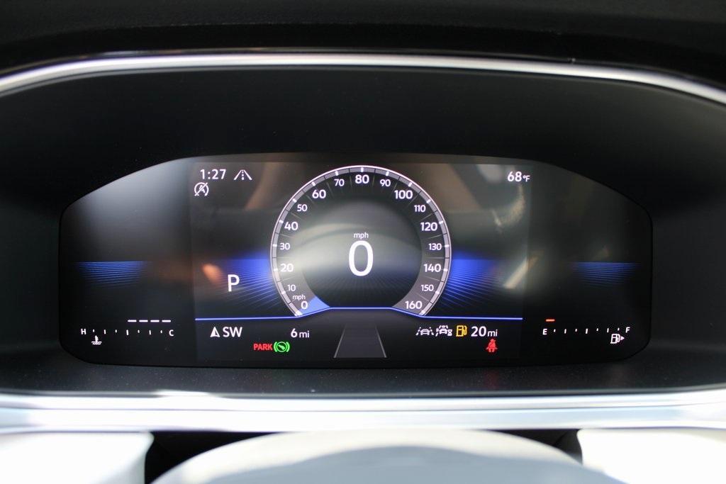 new 2025 Volkswagen Taos car, priced at $32,174