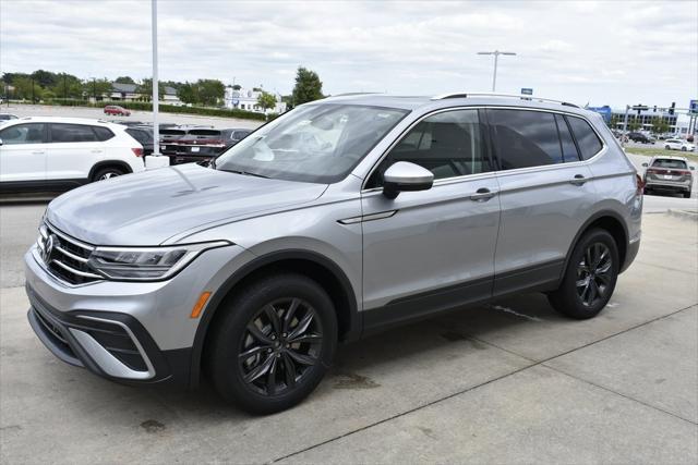 new 2024 Volkswagen Tiguan car, priced at $31,107