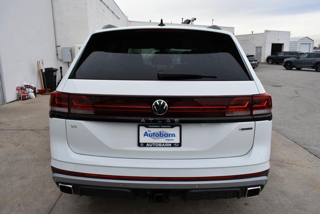 new 2025 Volkswagen Atlas car, priced at $45,109