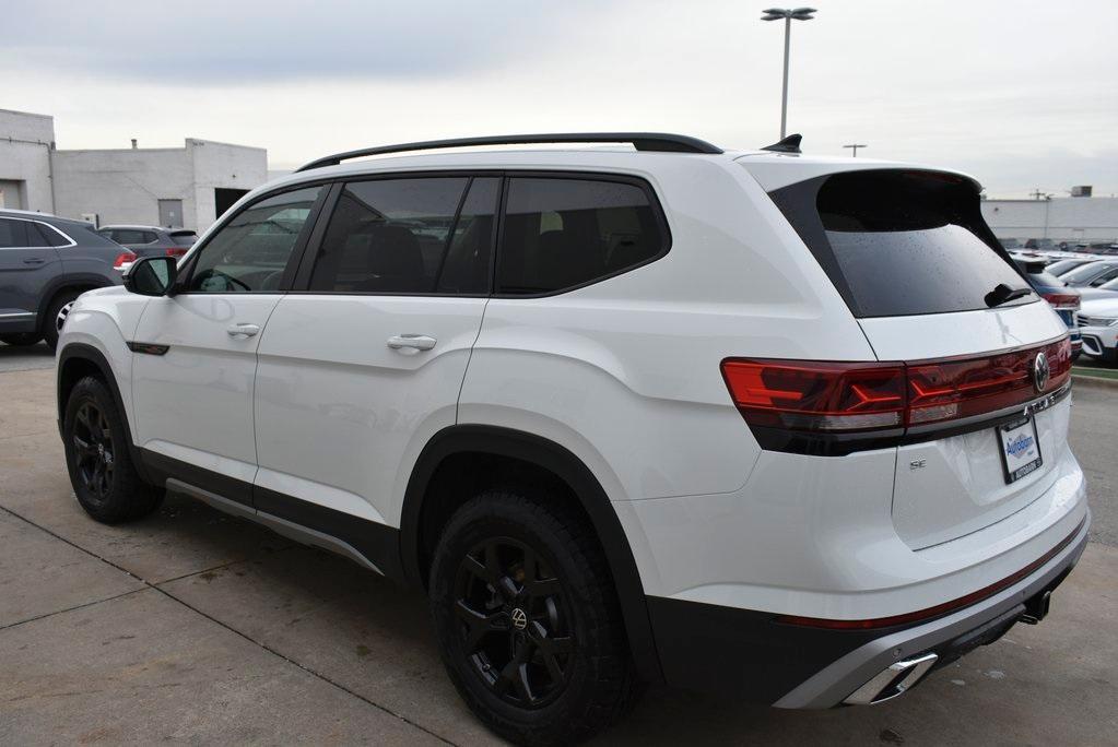 new 2025 Volkswagen Atlas car, priced at $45,109