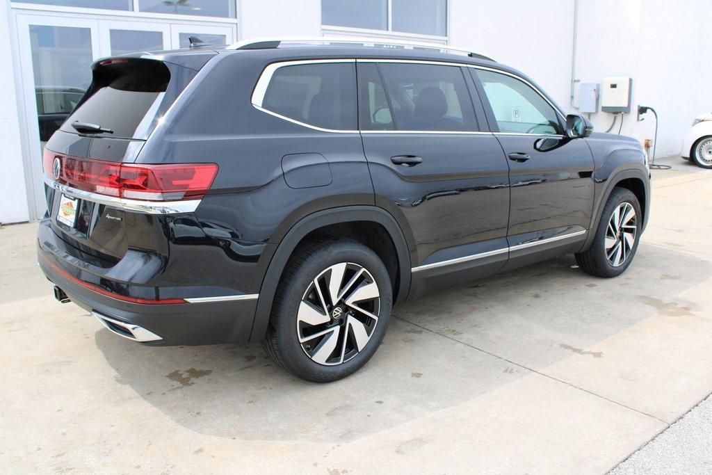 new 2025 Volkswagen Atlas car, priced at $49,277