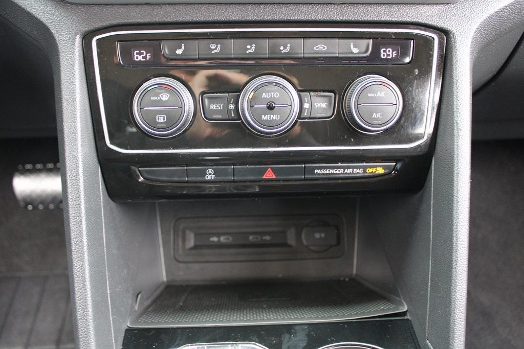 used 2022 Volkswagen Atlas car, priced at $26,666