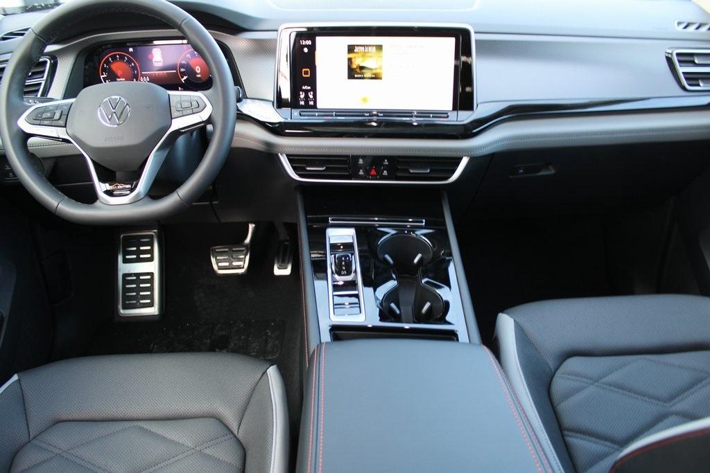 new 2026 Volkswagen Atlas car, priced at $45,522