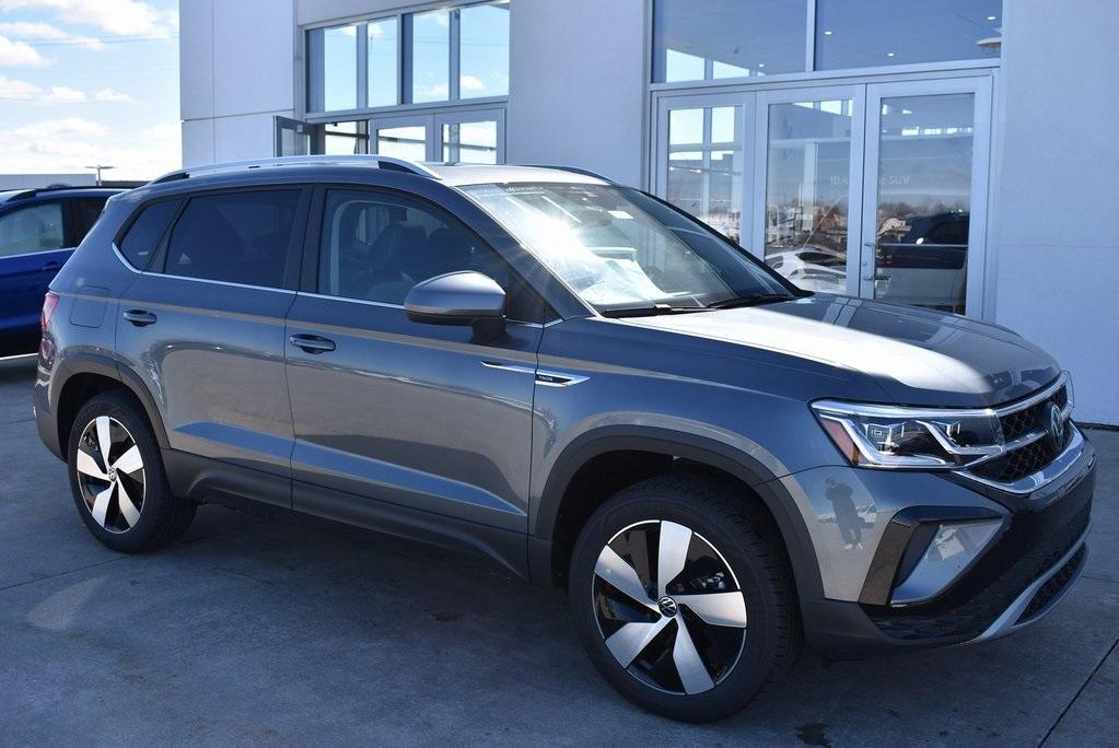 new 2024 Volkswagen Taos car, priced at $33,896