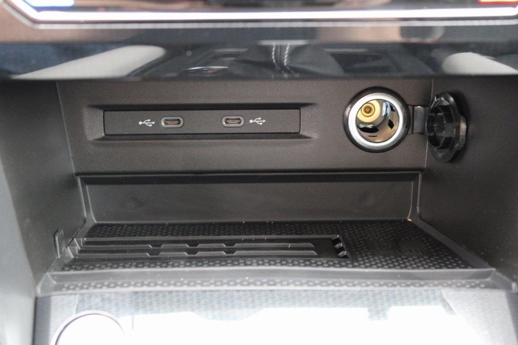 new 2025 Volkswagen Taos car, priced at $32,174