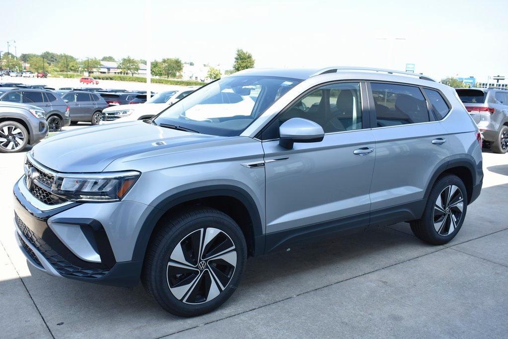 new 2024 Volkswagen Taos car, priced at $29,661