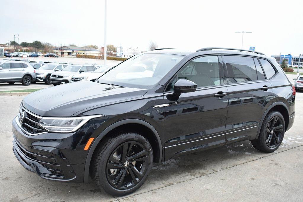 new 2024 Volkswagen Tiguan car, priced at $32,979