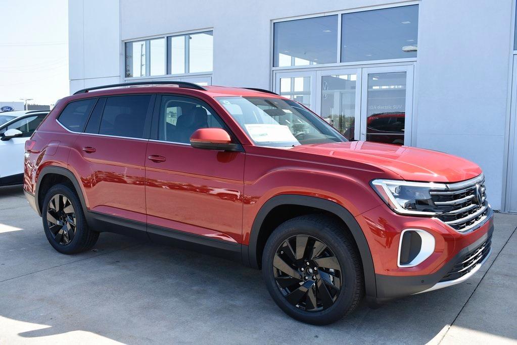 new 2024 Volkswagen Atlas car, priced at $39,689