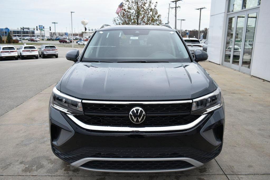 new 2024 Volkswagen Taos car, priced at $29,322