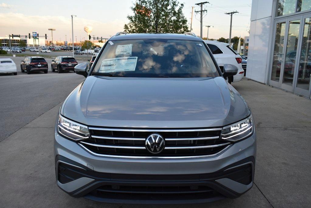 new 2024 Volkswagen Tiguan car, priced at $31,107