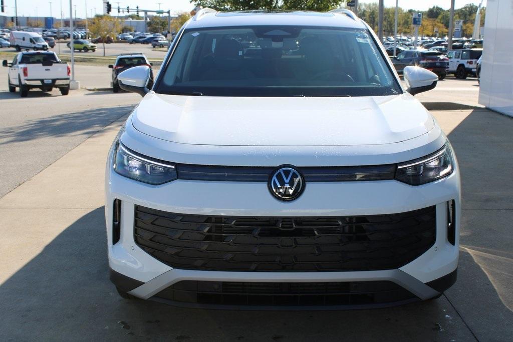 new 2025 Volkswagen Tiguan car, priced at $34,965