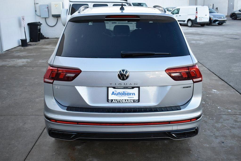 new 2024 Volkswagen Tiguan car, priced at $33,116