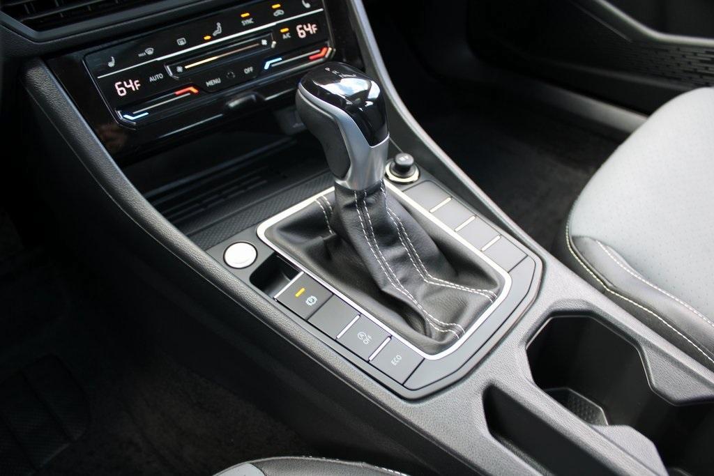 used 2025 Volkswagen Jetta car, priced at $26,979