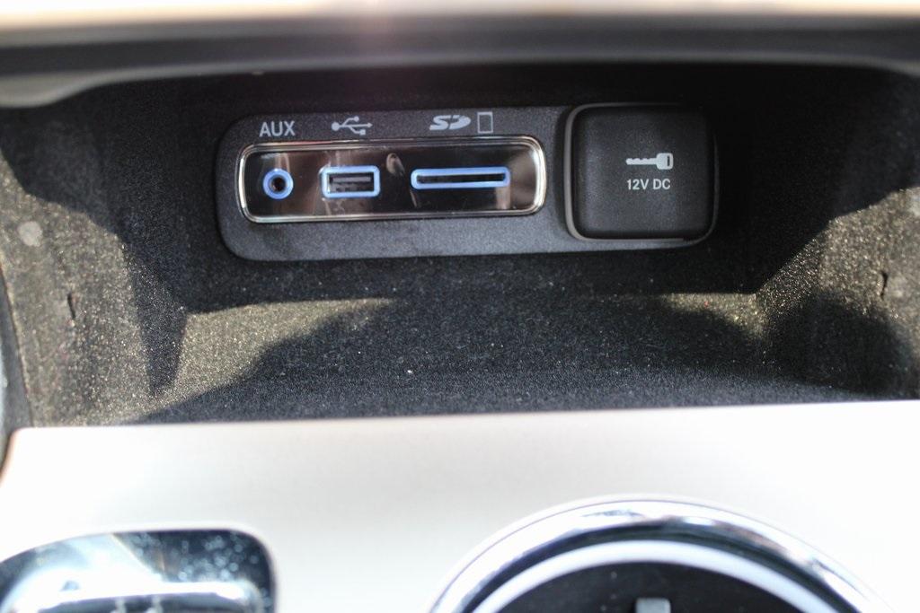 used 2017 Jeep Grand Cherokee car, priced at $20,888