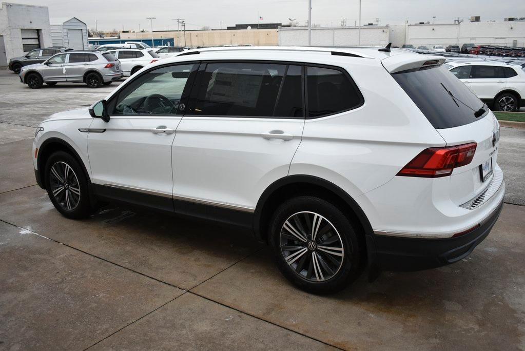 new 2024 Volkswagen Tiguan car, priced at $30,673