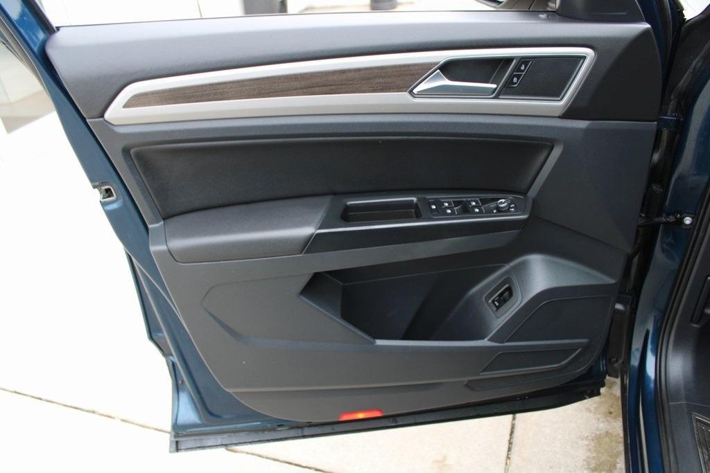 used 2019 Volkswagen Atlas car, priced at $19,999