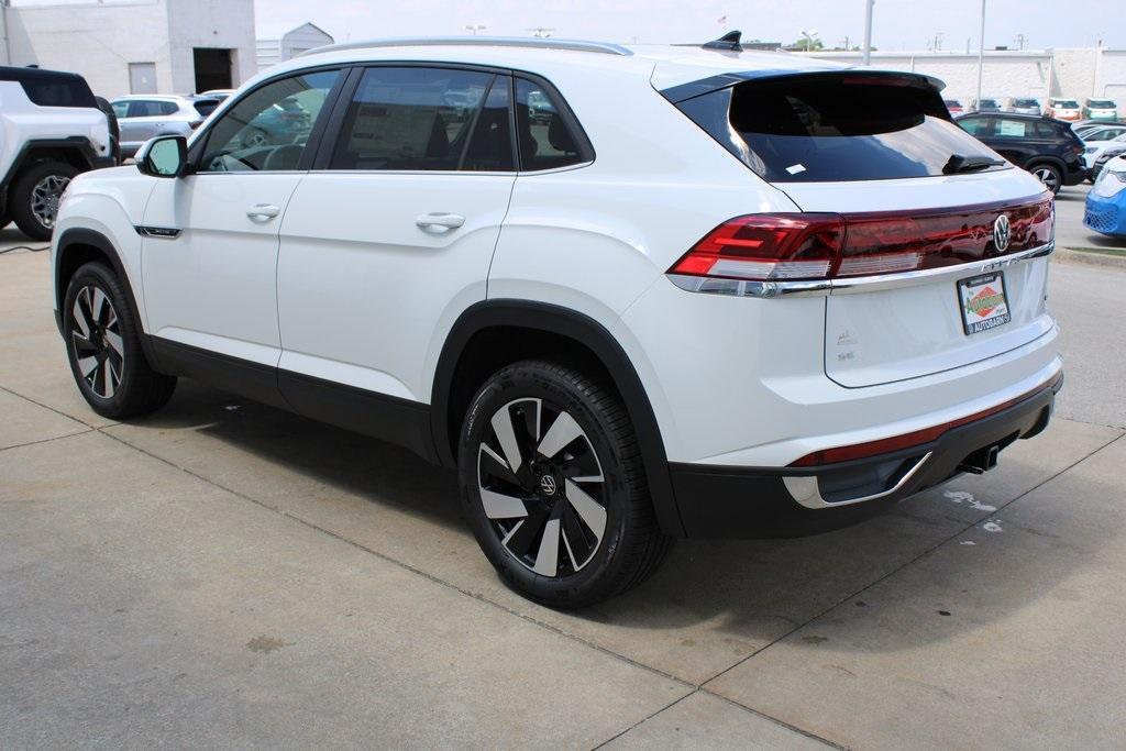 new 2025 Volkswagen Atlas Cross Sport car