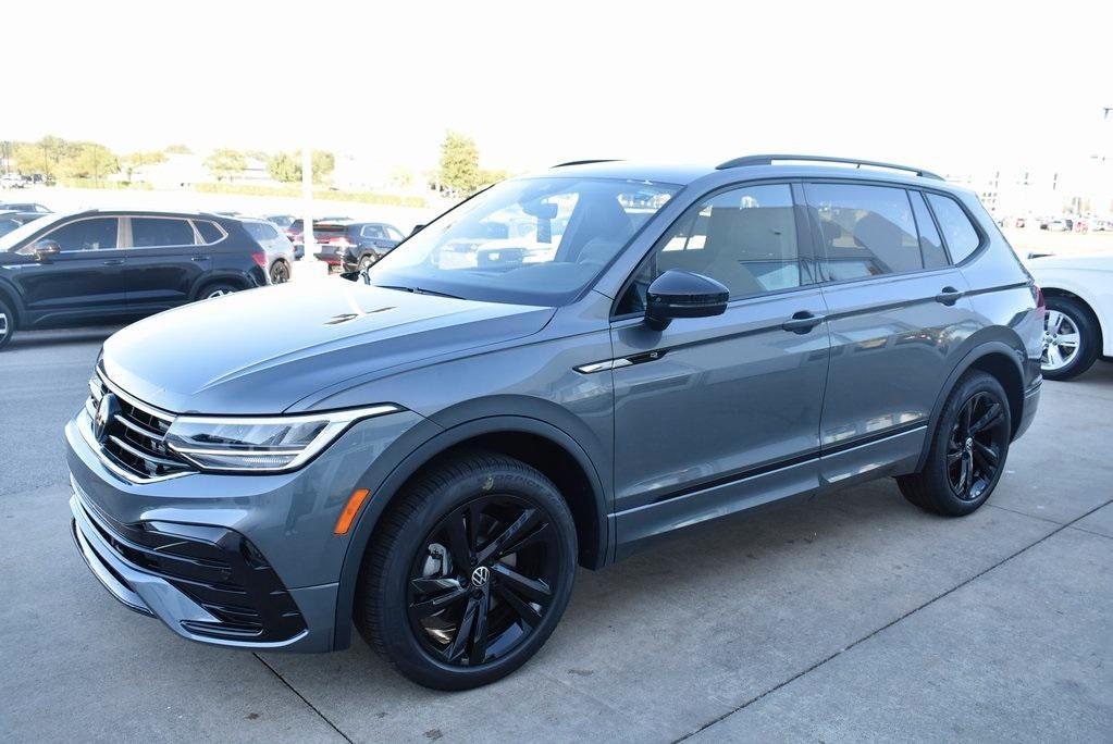 new 2024 Volkswagen Tiguan car, priced at $32,979