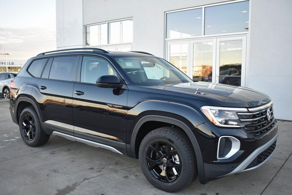 new 2025 Volkswagen Atlas car, priced at $47,109