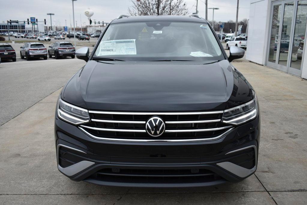 new 2024 Volkswagen Tiguan car, priced at $30,540