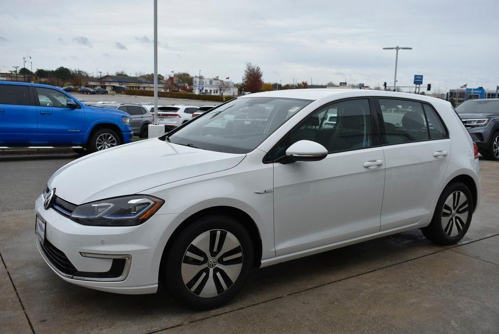 used 2017 Volkswagen e-Golf car, priced at $18,999