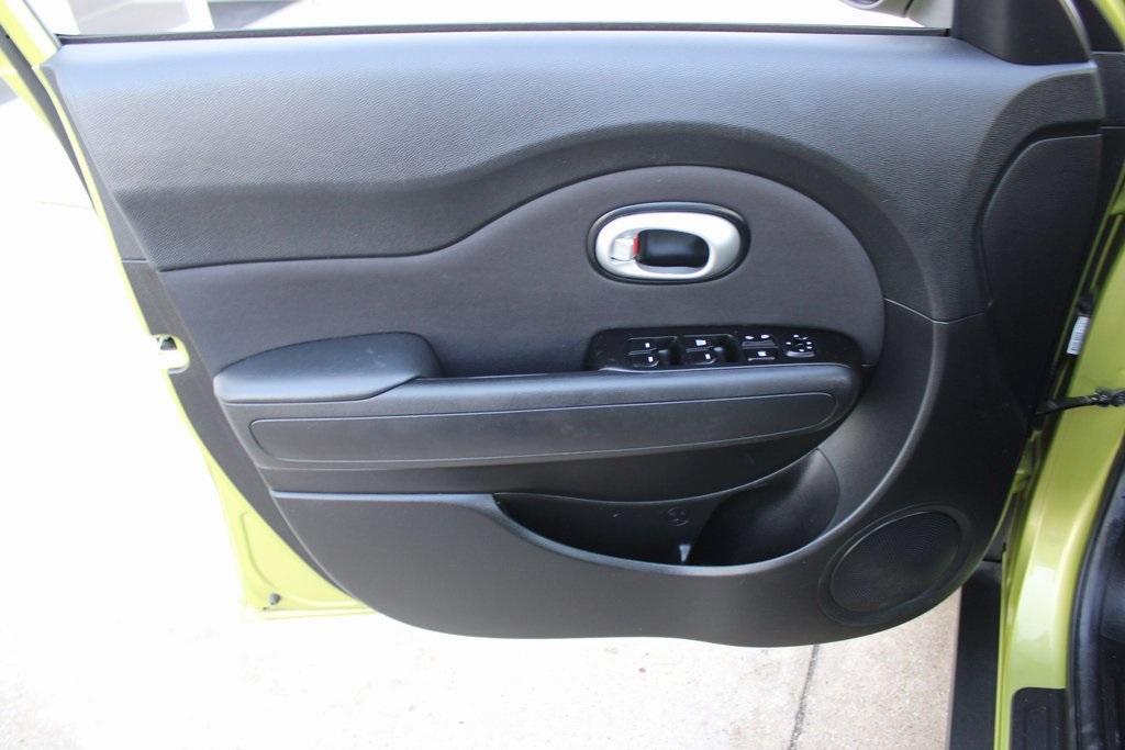 used 2015 Kia Soul car, priced at $9,999
