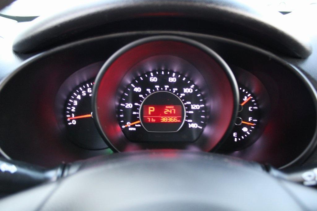 used 2015 Kia Soul car, priced at $9,999