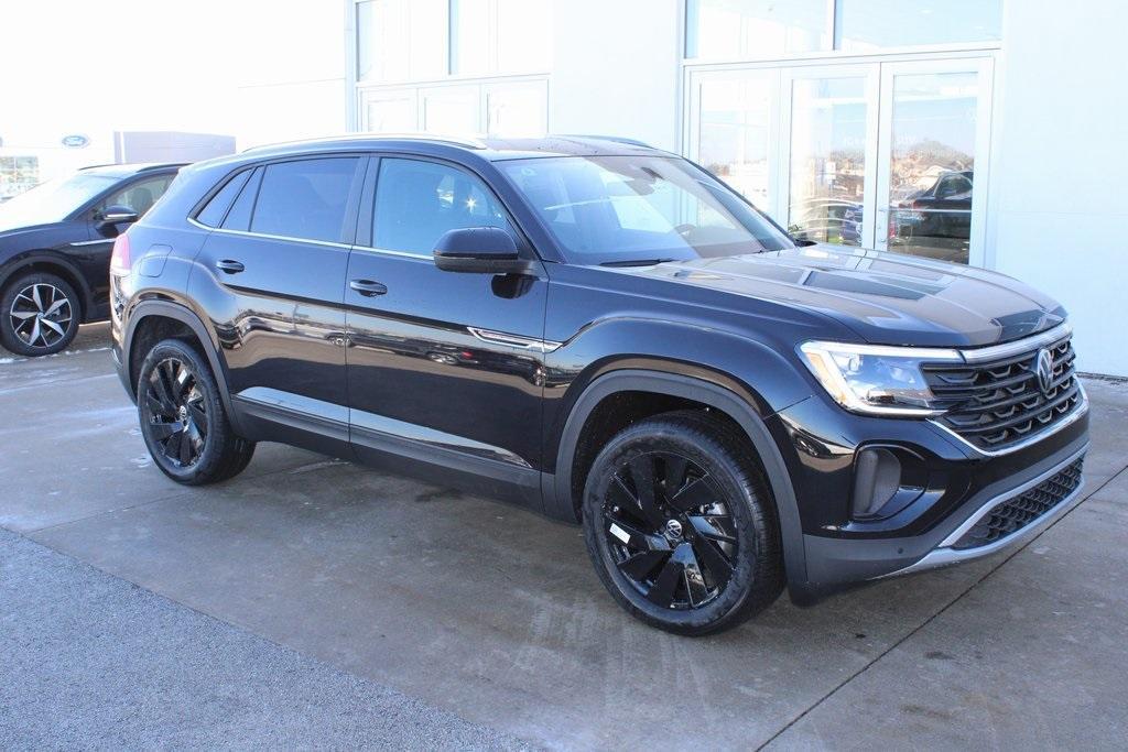 new 2025 Volkswagen Atlas Cross Sport car, priced at $43,808