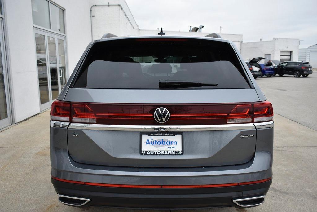 new 2025 Volkswagen Atlas car, priced at $38,341