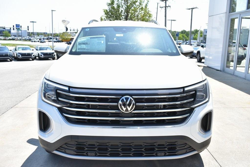 new 2024 Volkswagen Atlas car, priced at $41,696