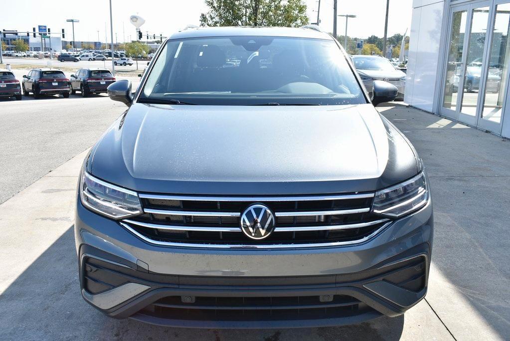 new 2024 Volkswagen Tiguan car, priced at $31,107