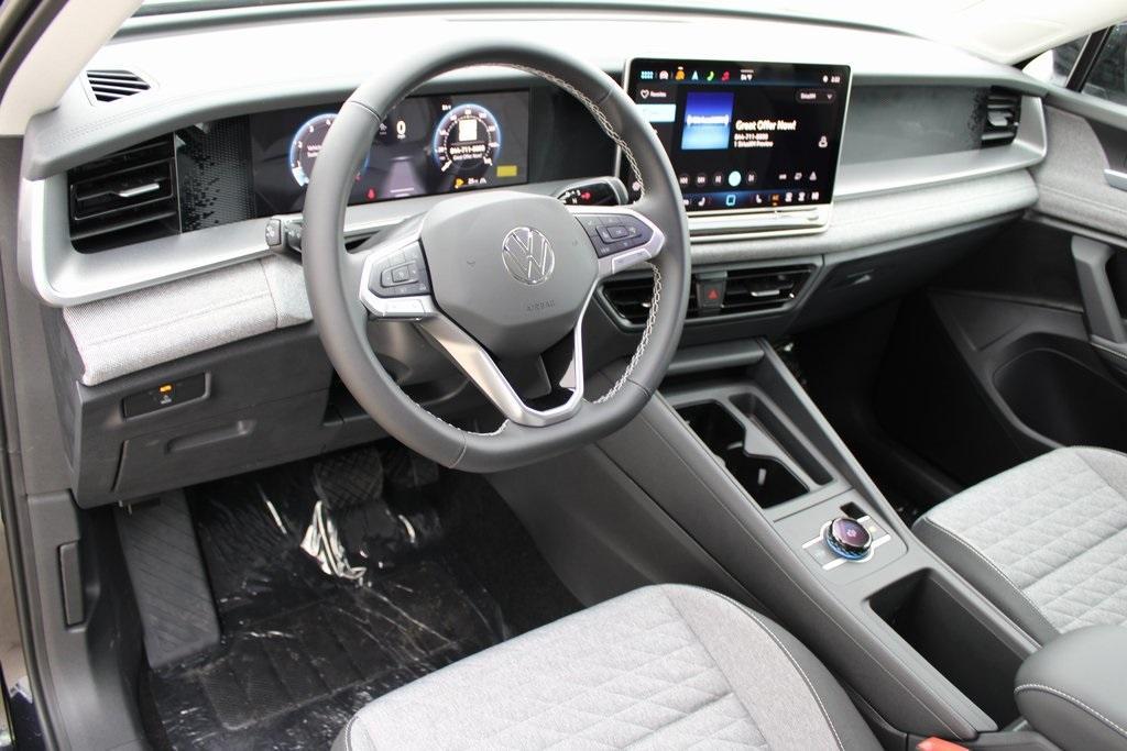 new 2025 Volkswagen Tiguan car, priced at $31,398