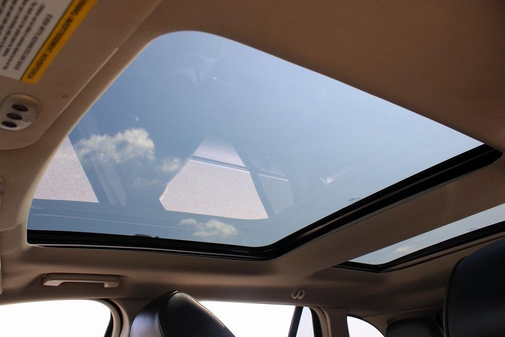 used 2013 Lincoln MKX car, priced at $9,999
