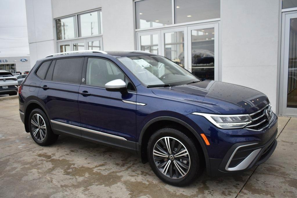 new 2024 Volkswagen Tiguan car, priced at $33,173